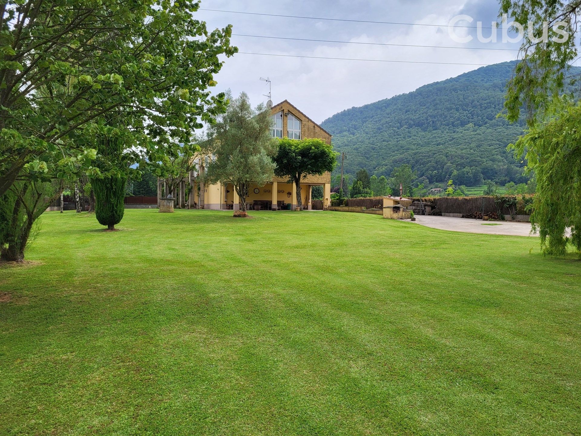 Jardín de Casa o chalet en venta en La Vall d'en Bas con Aire acondicionado, Terraza y Balcón