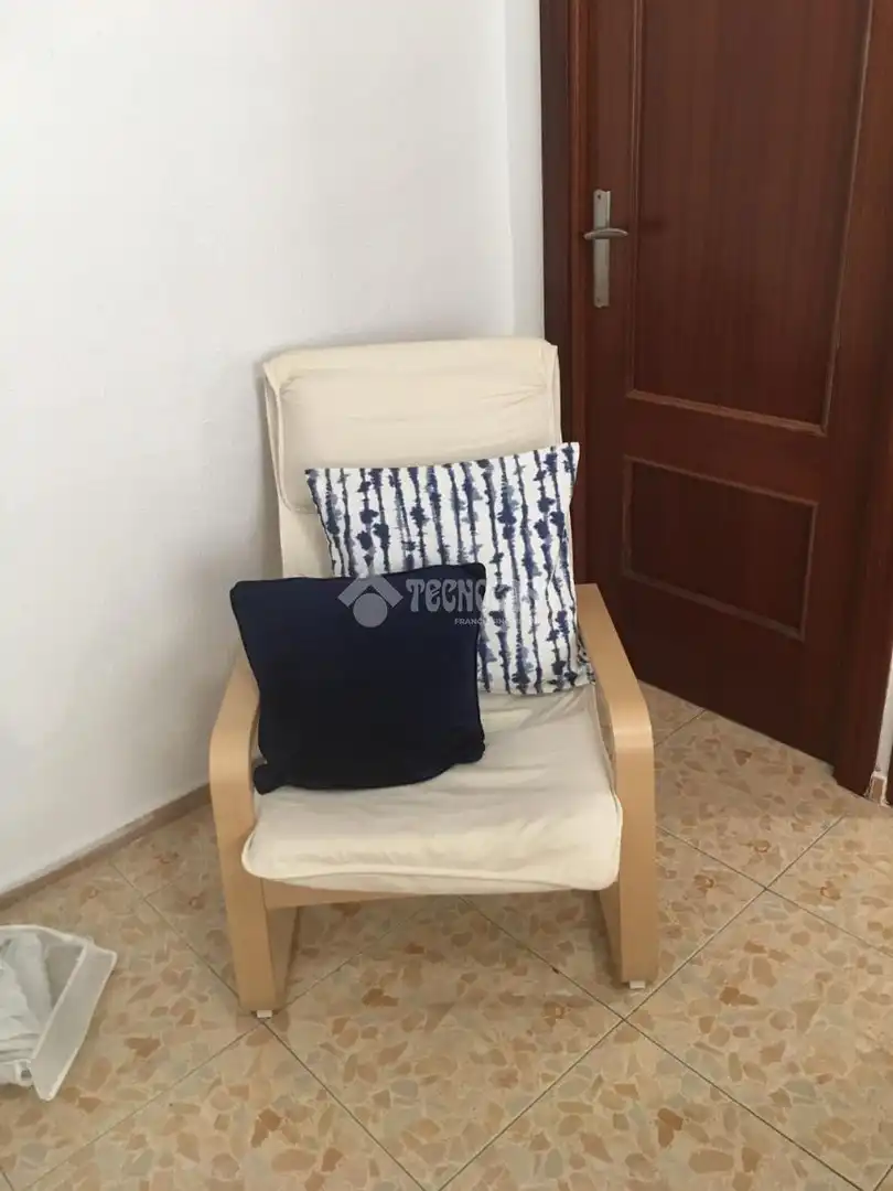 Bedroom of Flat for sale in Sevilla  with Air Conditioner and Balcony
