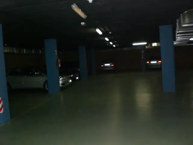 Garatge de lloguer a CALLE RENAIXENÇA, 14, El Guinardó