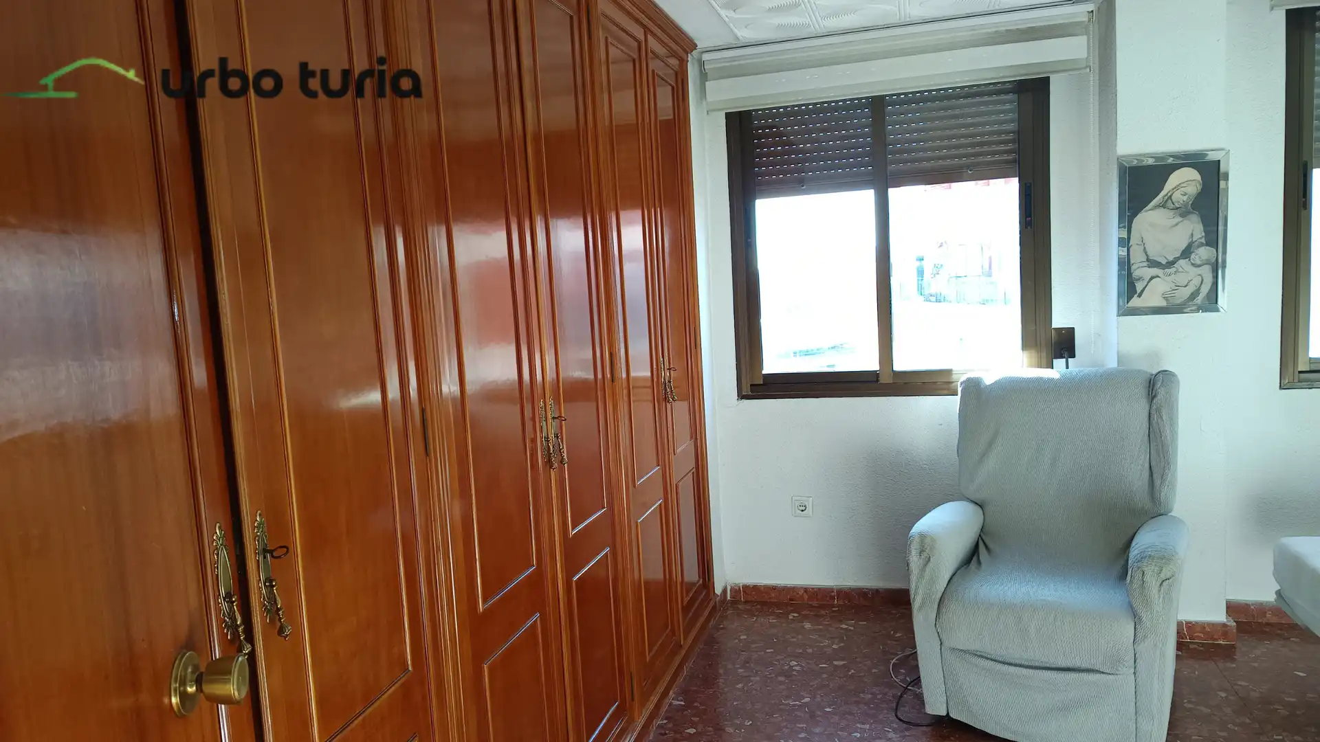 Habitación de Piso en venta en Valencia con Aire acondicionado y Alarma