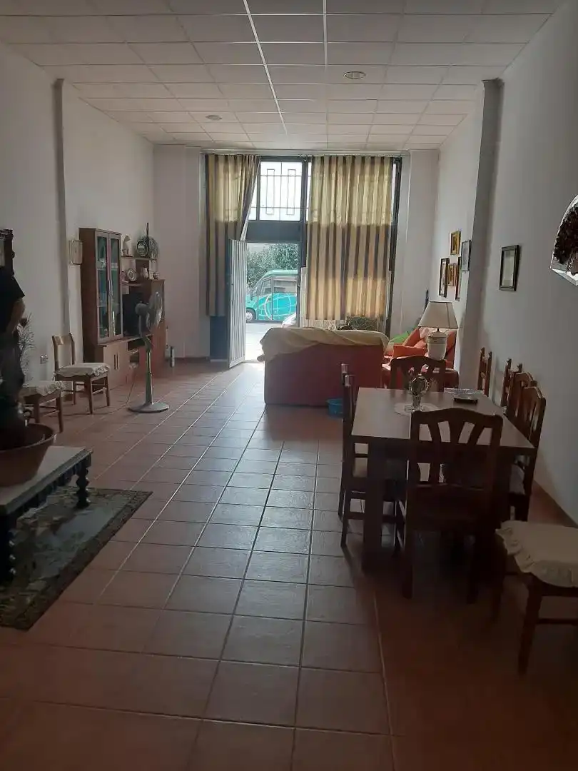 Wohnzimmer von Erdgeschoss zum Verkauf in Elche de la Sierra mit Möbliert, Ofen und Waschmaschine