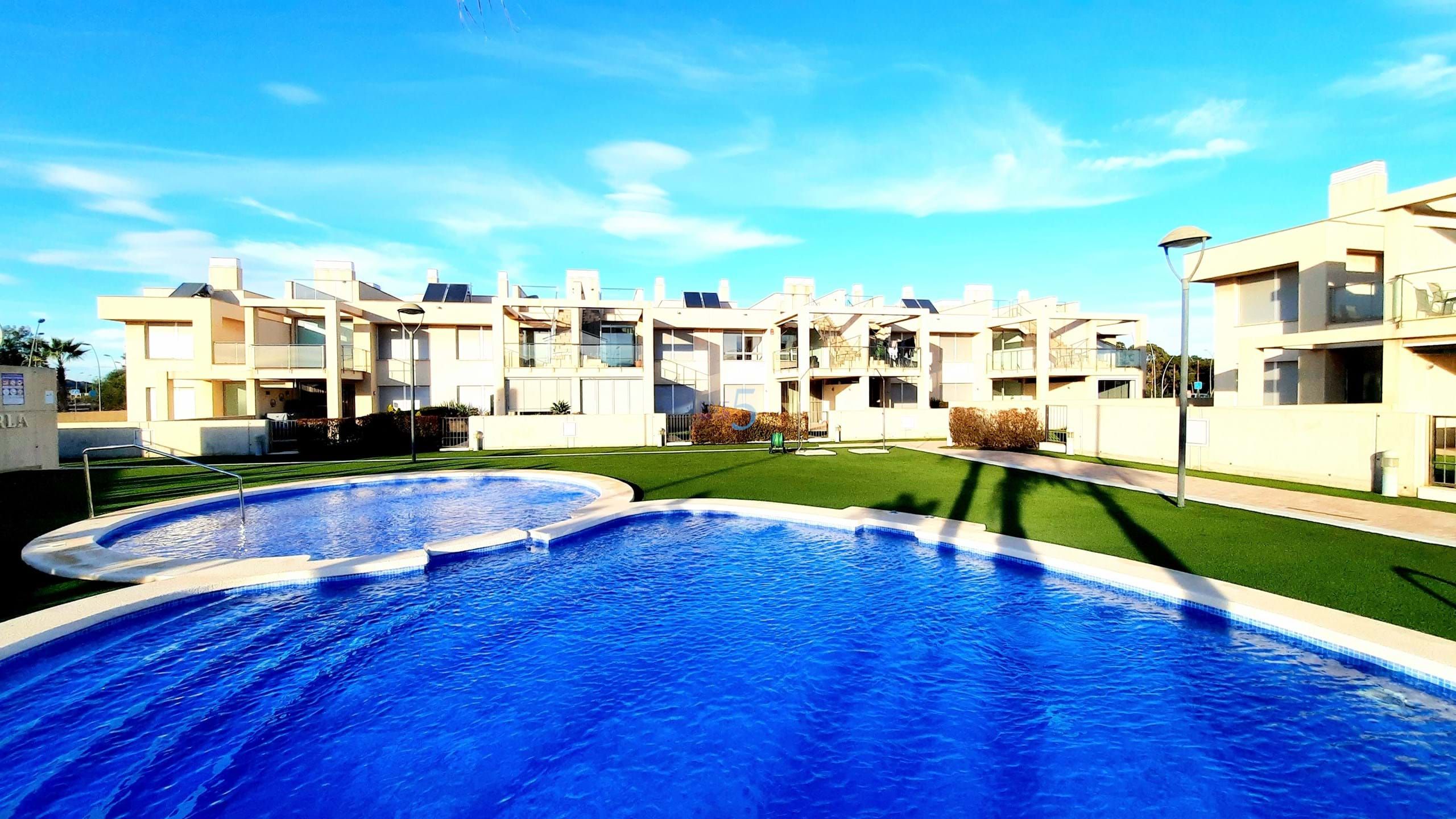 Piscina de Pis en venda en Cartagena amb Aire condicionat, Terrassa i Piscina