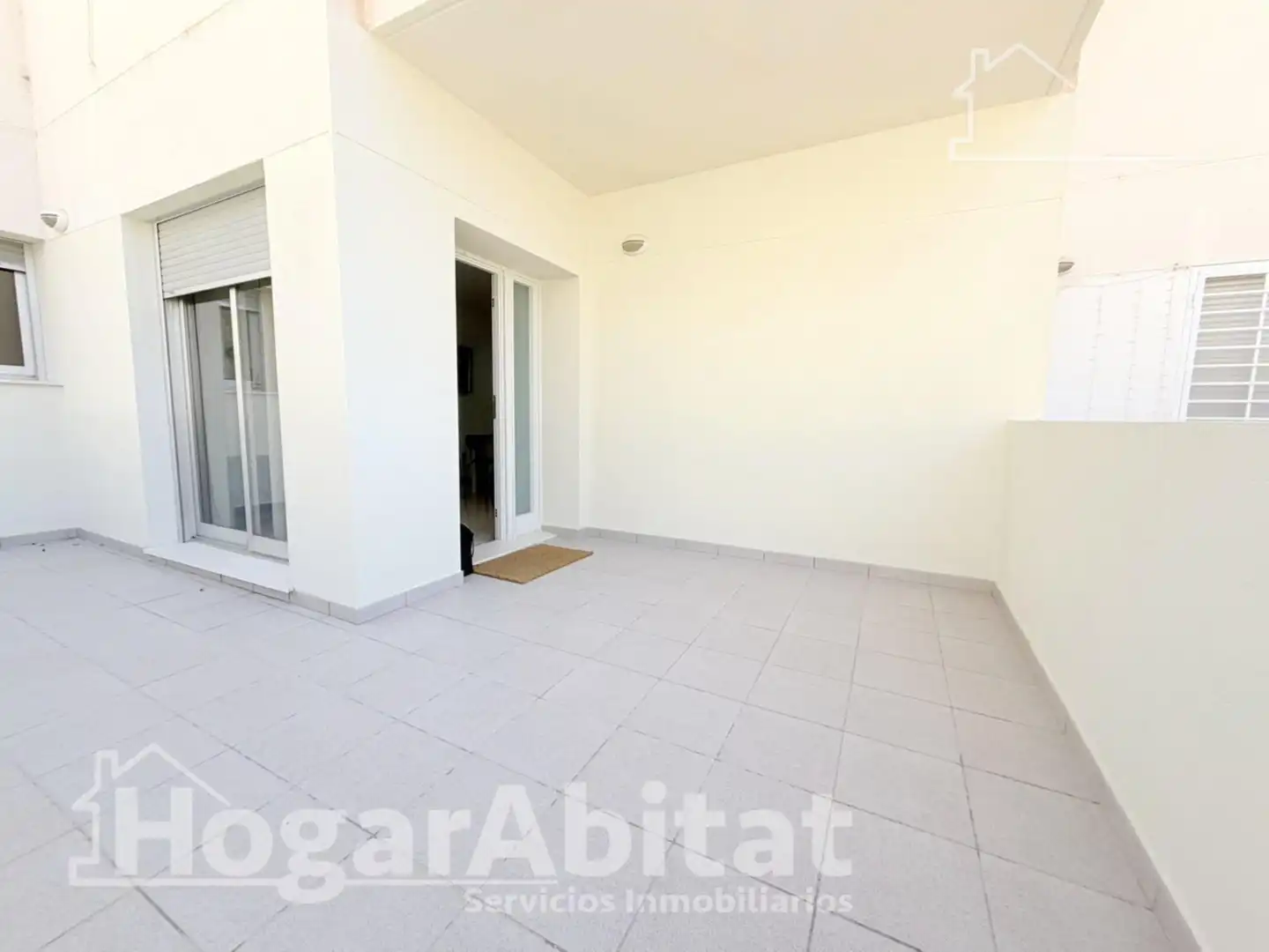 Terrassa de Pis en venda en Llíria amb Terrassa, Traster i Piscina comunitària