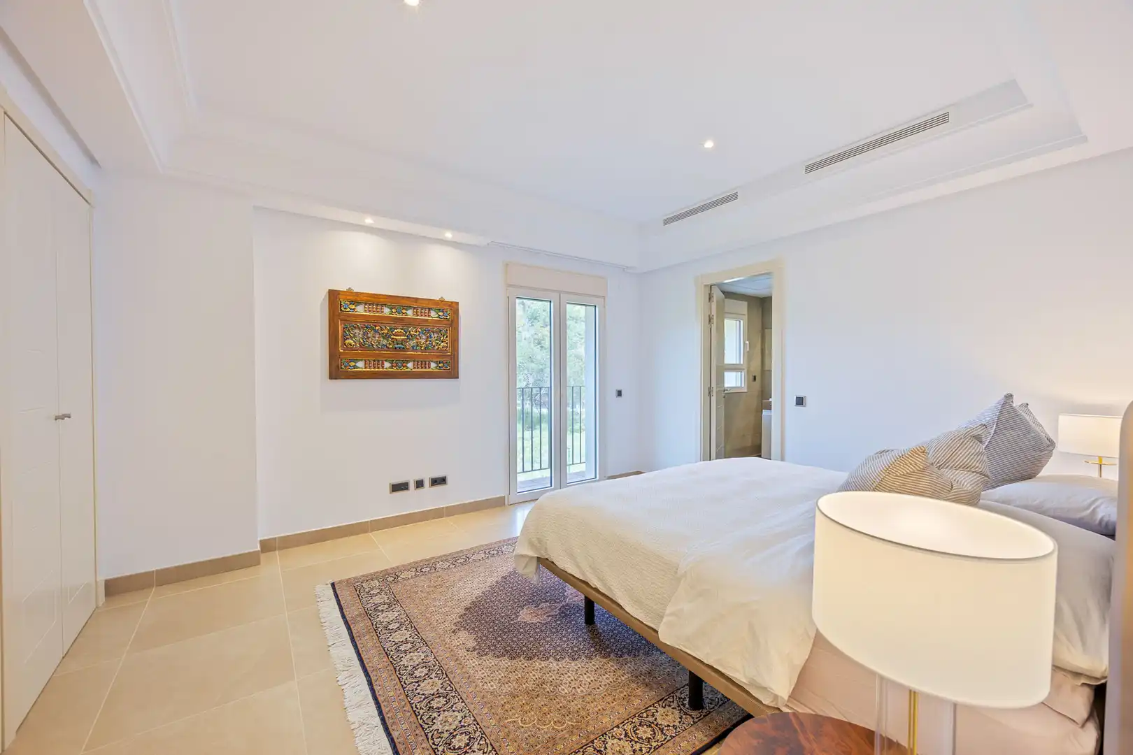 Bedroom of Apartments for sale in Sotogrande  with Air Conditioner, Heating and Terrace