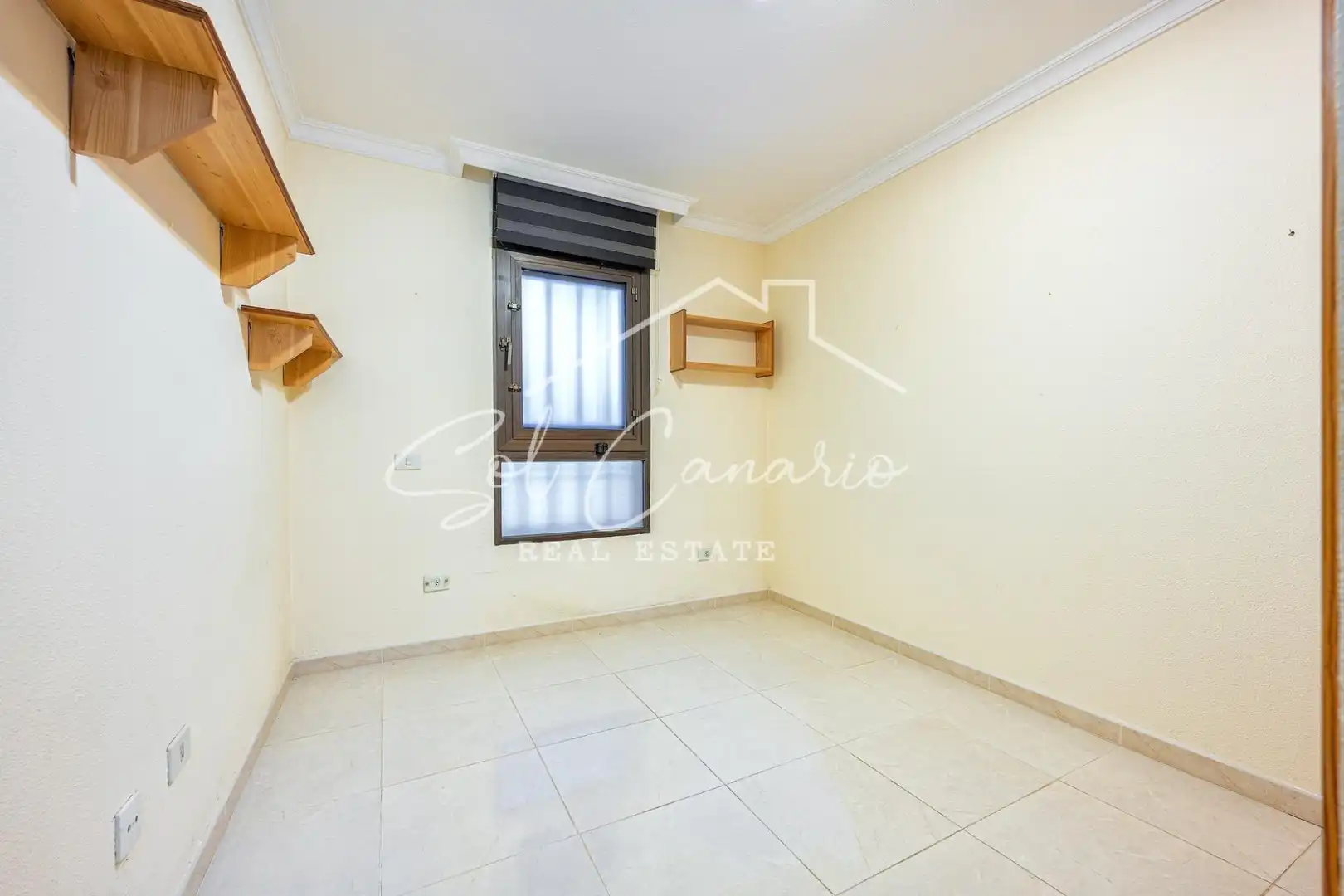 Bedroom of Flat for sale in Las Palmas de Gran Canaria  with Alarm