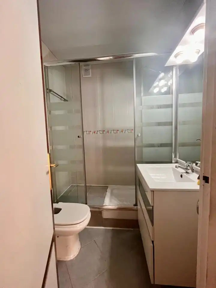 Baño de Piso en venta en Rubí con Balcón