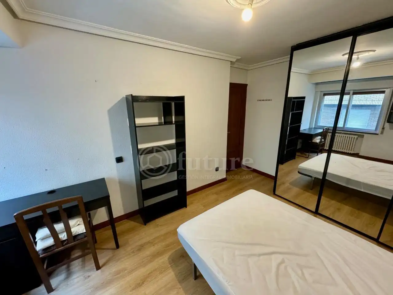 Schlafzimmer von Wohnung zur Miete in Salamanca mit Heizung und Möbliert