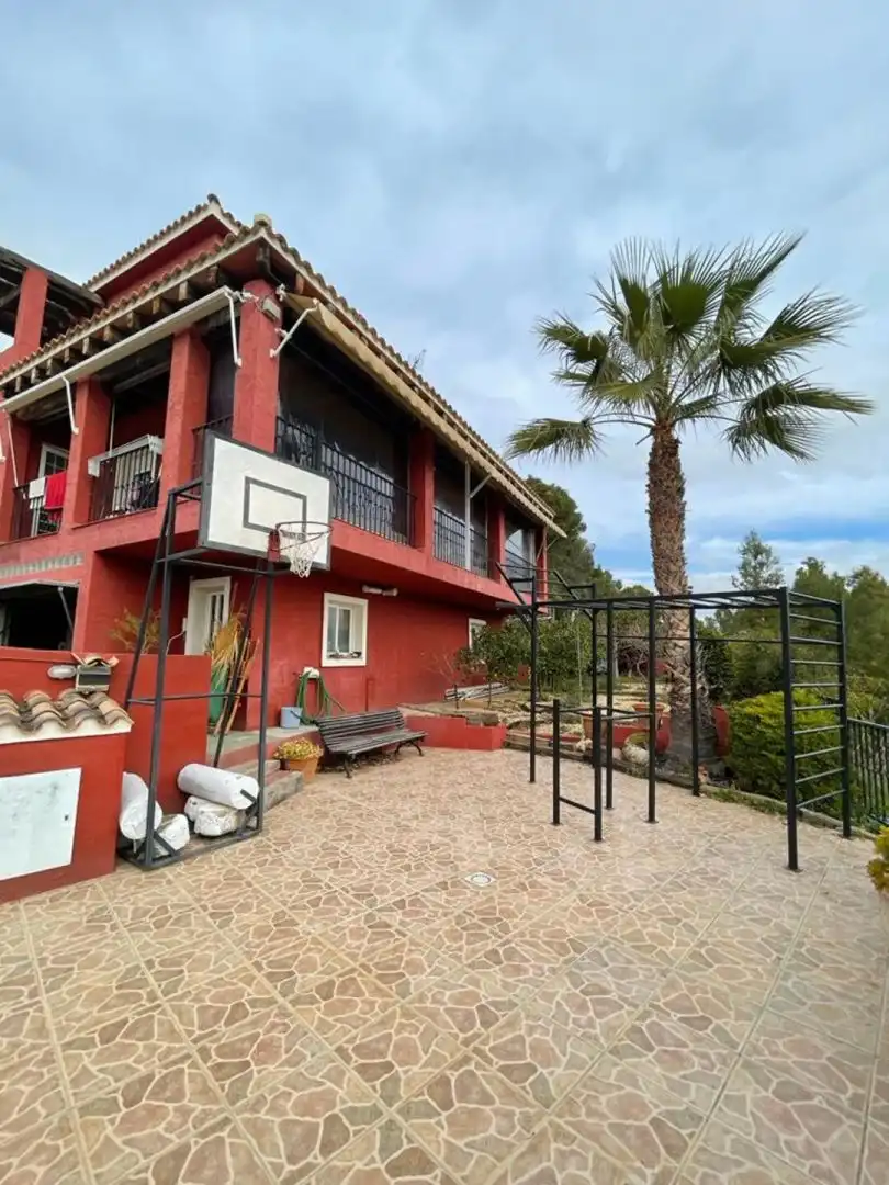 Vista exterior de Apartamento en venta en La Nucia con Terraza y Amueblado
