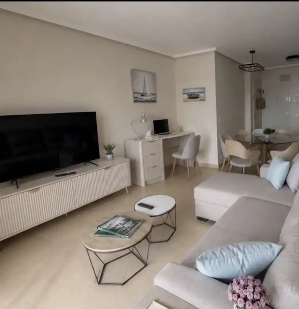 Wohnzimmer von Wohnung zur Miete in Calpe / Calp mit Klimaanlage, Privatgarten und Abstellraum