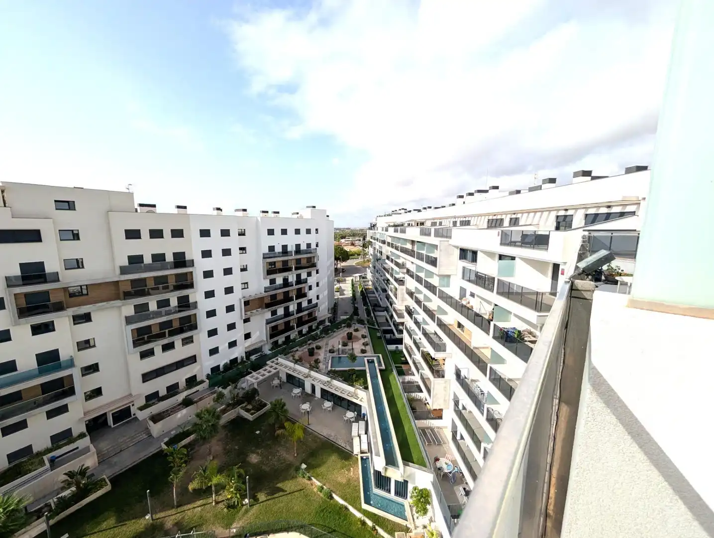 Außenansicht von Dachboden zum Verkauf in Orihuela mit Klimaanlage, Heizung und Terrasse