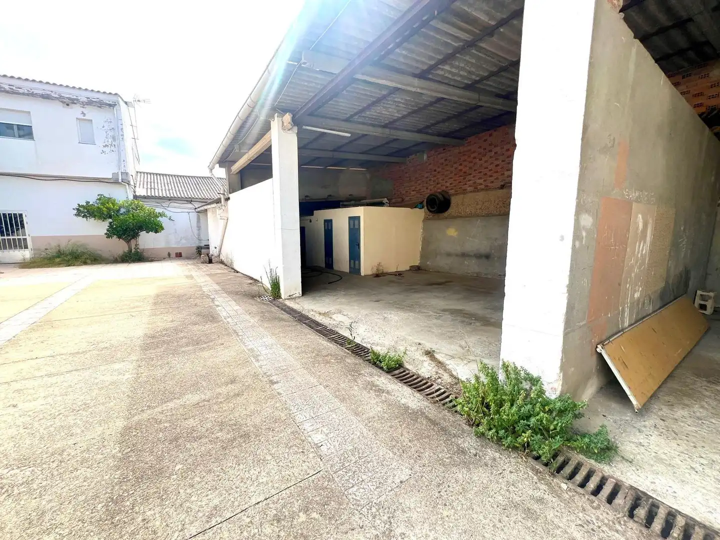 Parking of Houses for sale in Serradilla