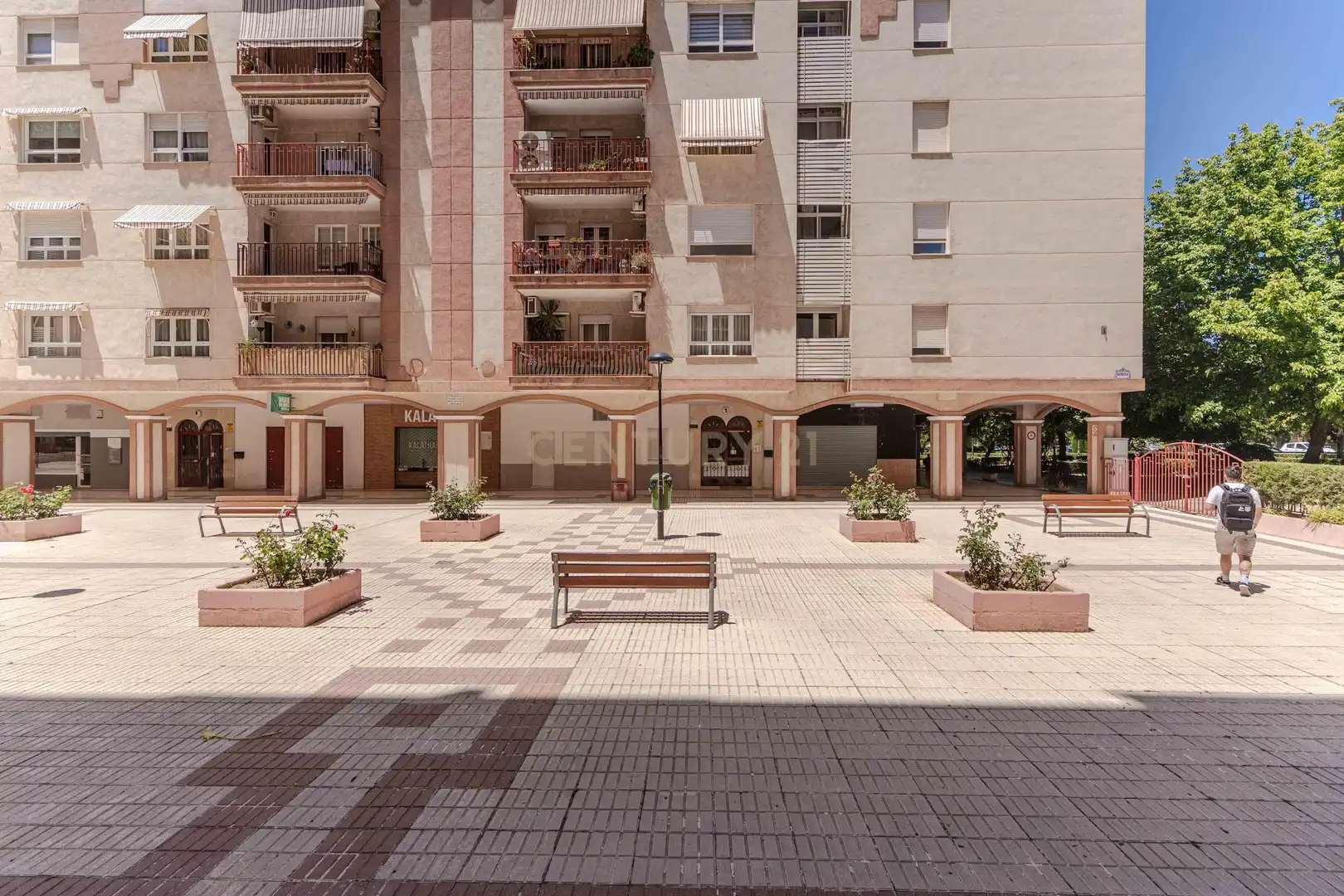 Vista exterior de Apartamento en venta en Granada con Aire acondicionado