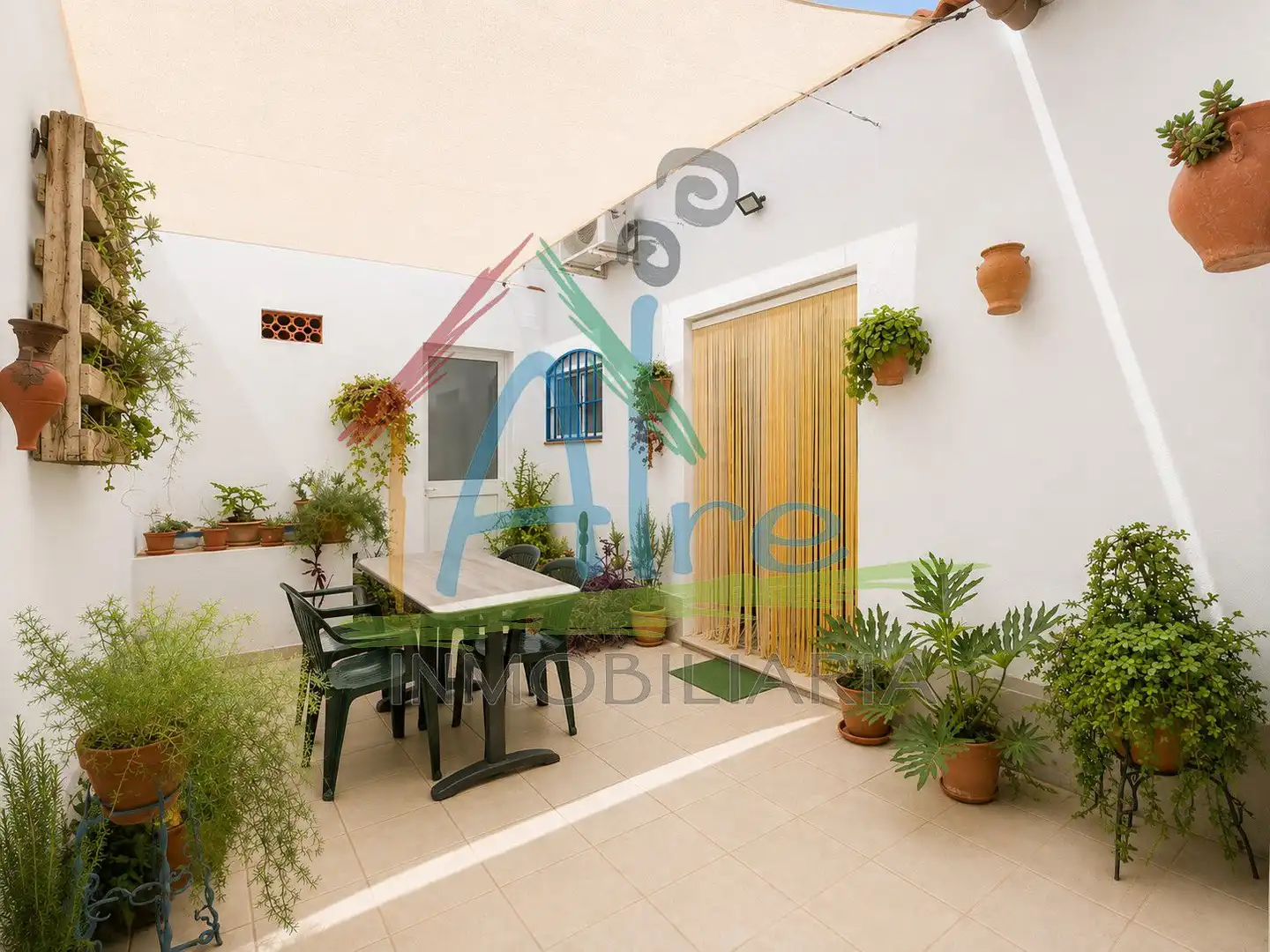 Industrial buildings for sale in Ventiseis de junio, Almonte ciudad