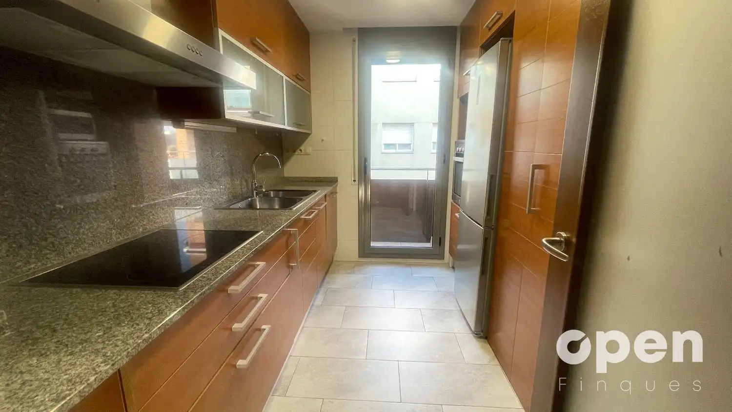 Piso con ascensor en venta en Doctor Ferran, imagen 3