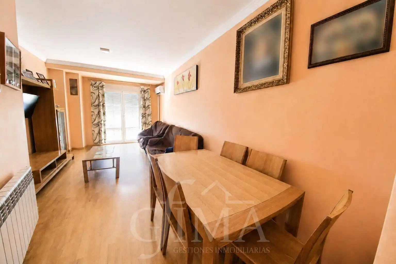 Comedor de Piso en venta en Tomelloso con Calefacción y Amueblado