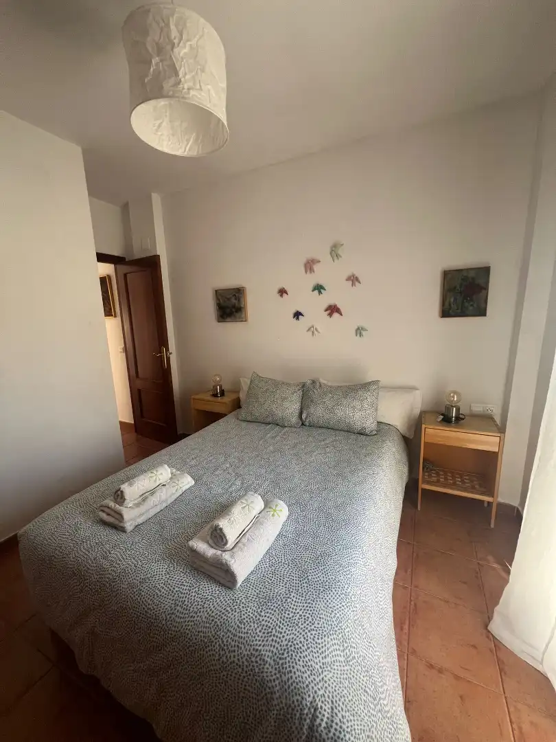 Habitación de Casa adosada en venta en Islantilla con Jardín privado, Trastero y Piscina comunitaria