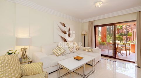 Foto 5 de Apartament en venda a La Dama de Noche - La Alzambra, Marbella