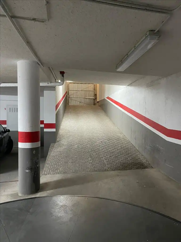 Parking for sale in Parroco Berenguer, 2, imagen 4