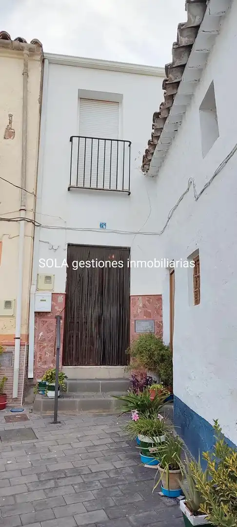 Casa amb terrassa en venda a Peal de Becerro
