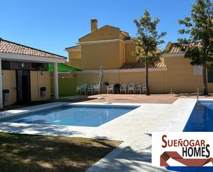 Swimming pool of House or chalet for sale in Málaga Capital  with Air Conditioner and Storage room