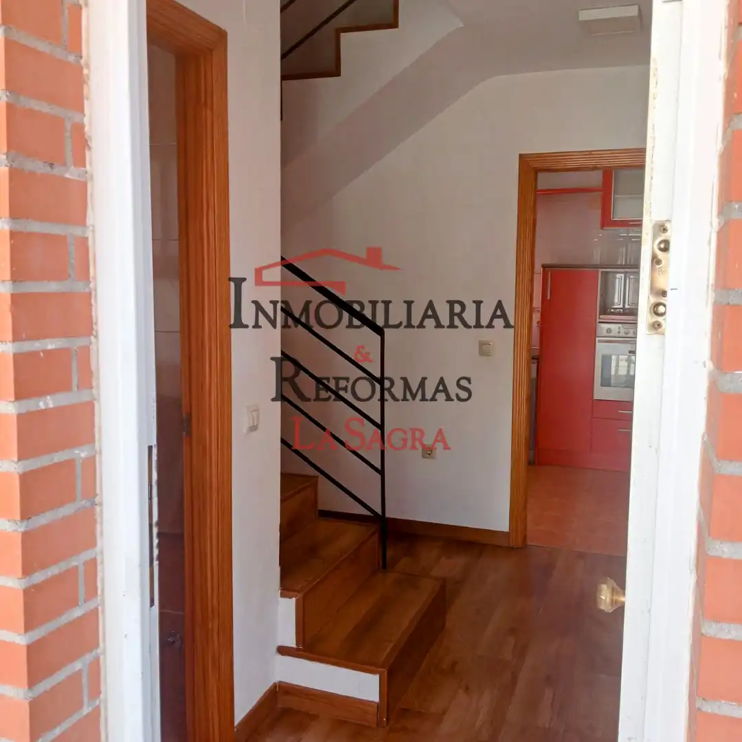 House for sale in Yuncler, imagen 2