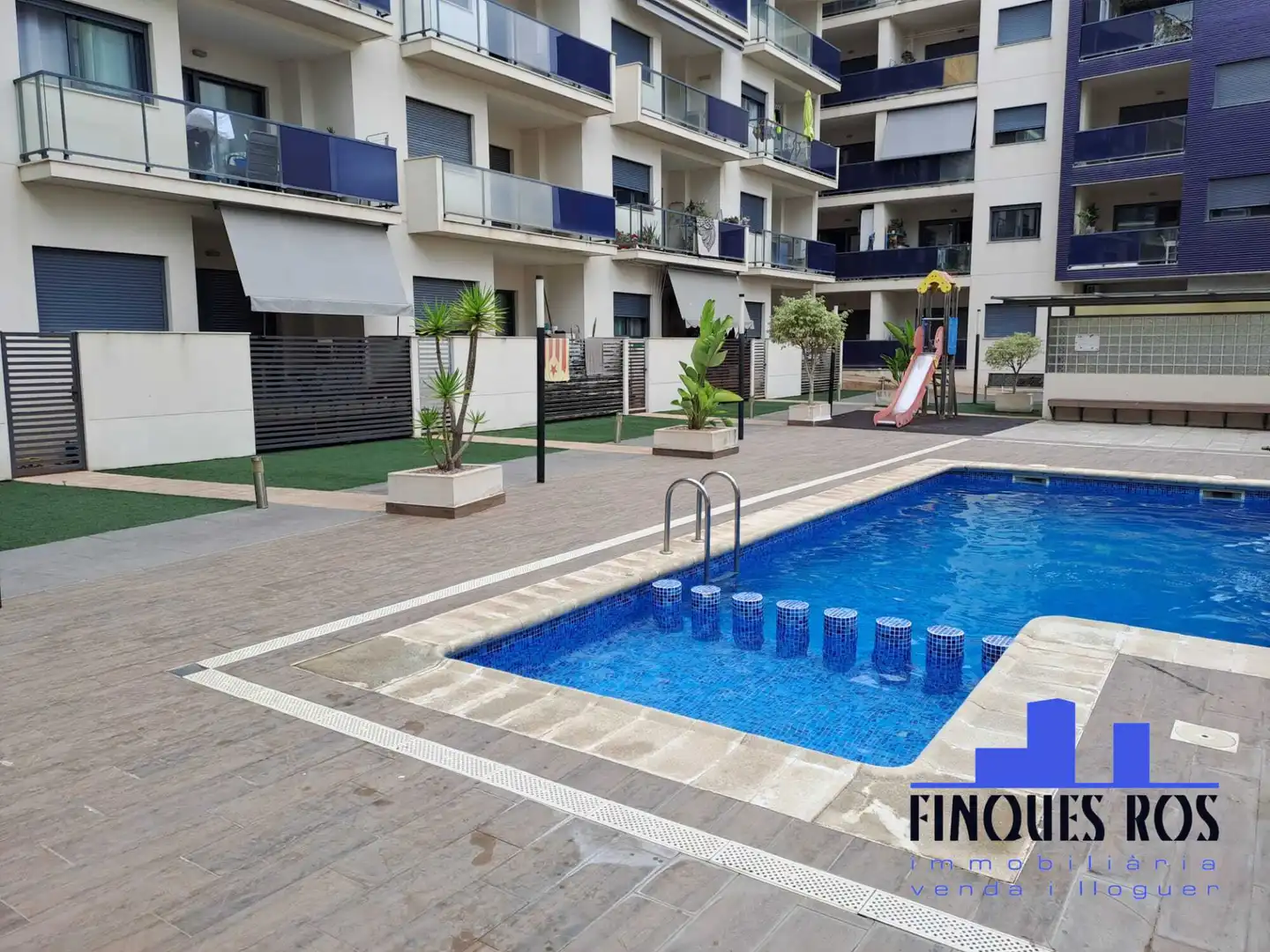 Swimming pool of Flat for rent in Vinaròs  with Air Conditioner, Heating and Terrace