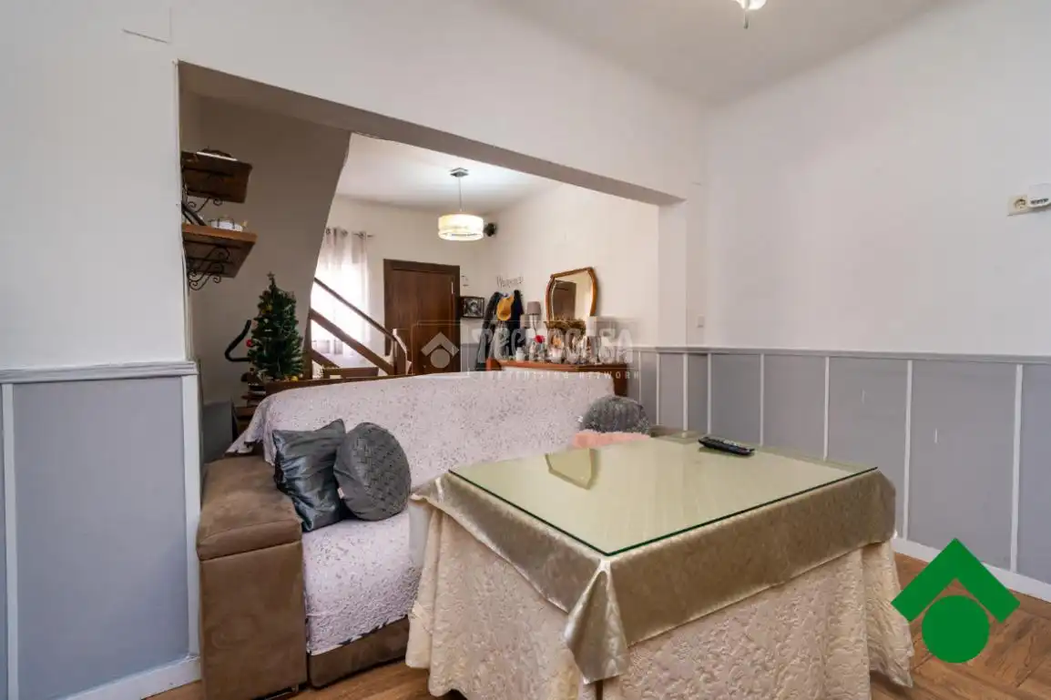 Wohnzimmer von Einfamilien-Reihenhaus zum Verkauf in Albolote
