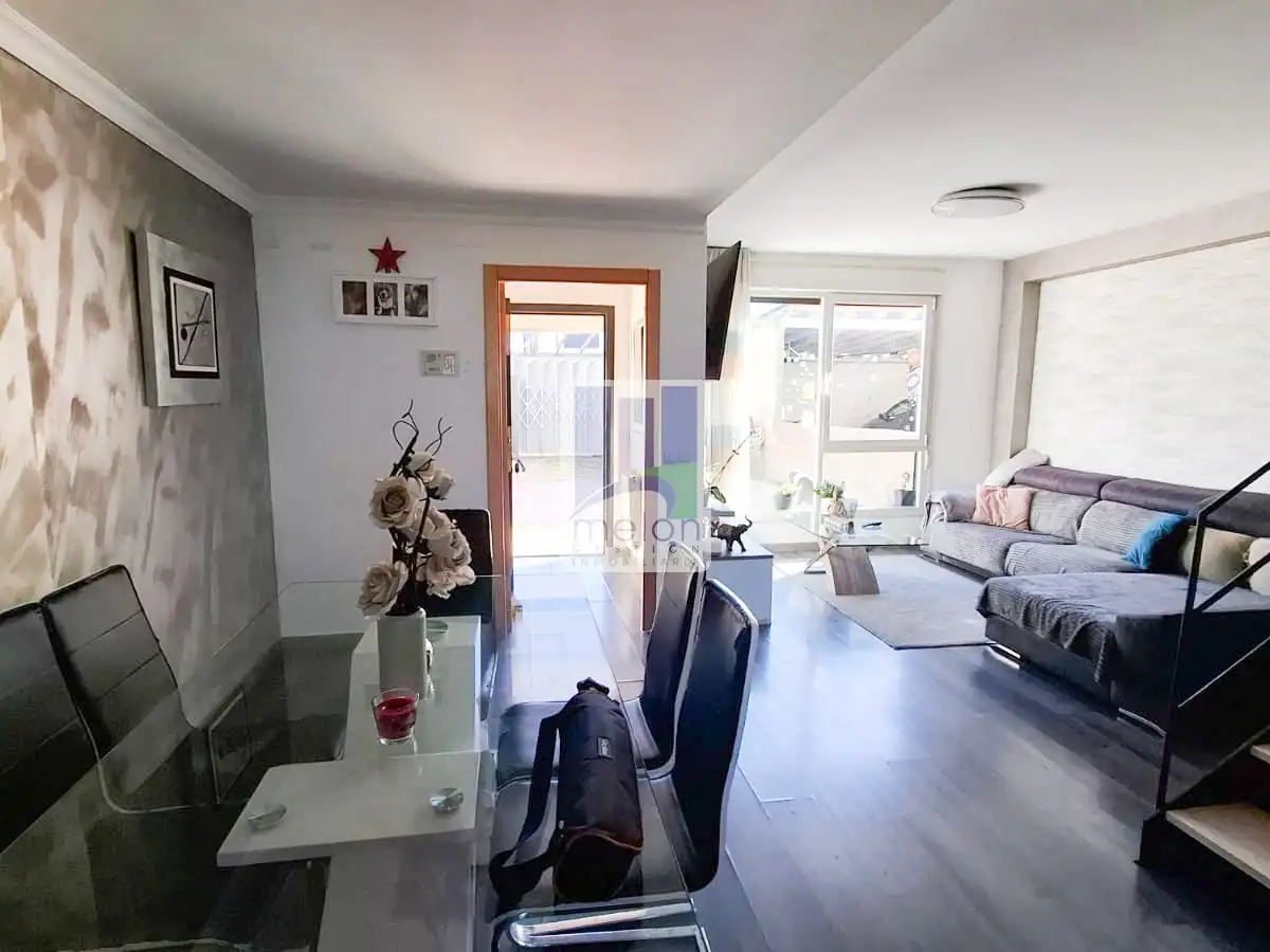 Living room of Houses for sale in Orbaneja Riopico  with Storage room