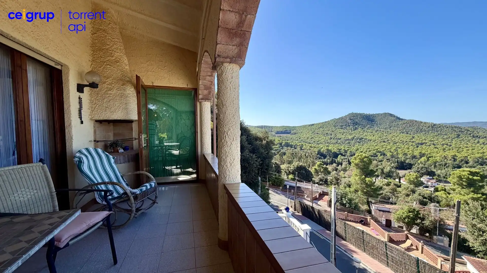 Casa aparellada amb terrassa en venda a Els Masos de Pals, imagen 15