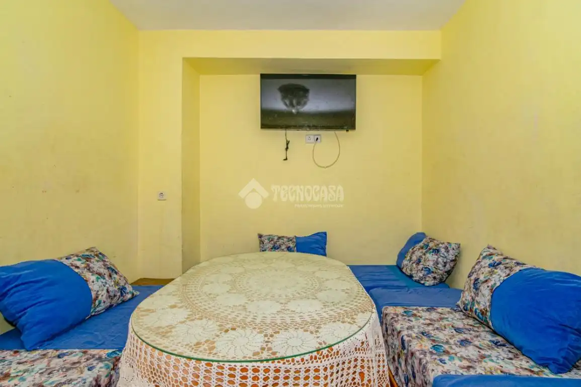 Casa aparellada en venda a Loja, imagen 3