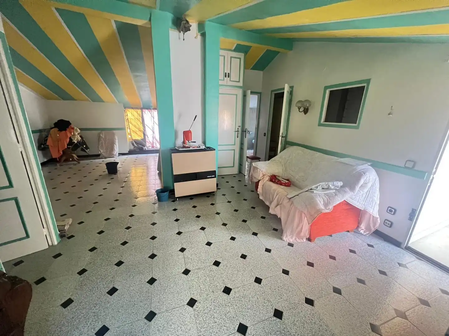 Wohnzimmer von Maisonette zum Verkauf in Almadén mit Heizung, Terrasse und Möbliert