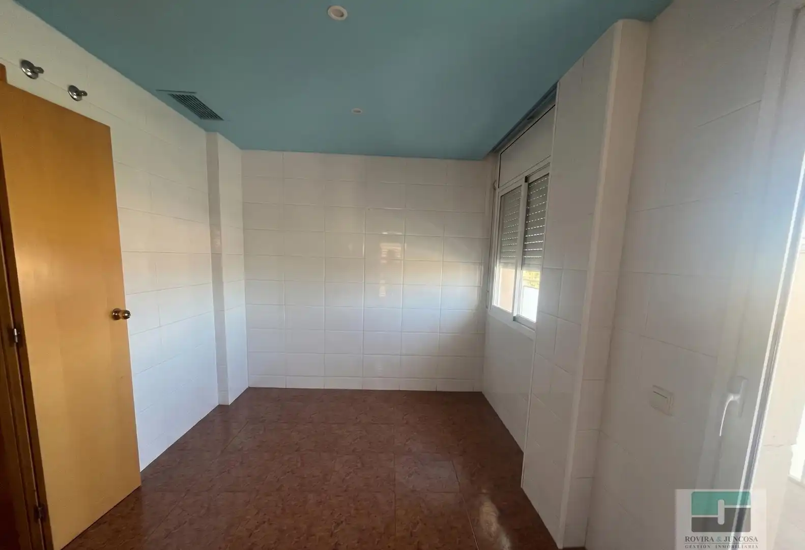 Dormitori de Pis de lloguer en Castelldefels amb Aire condicionat, Parquet i Terrassa