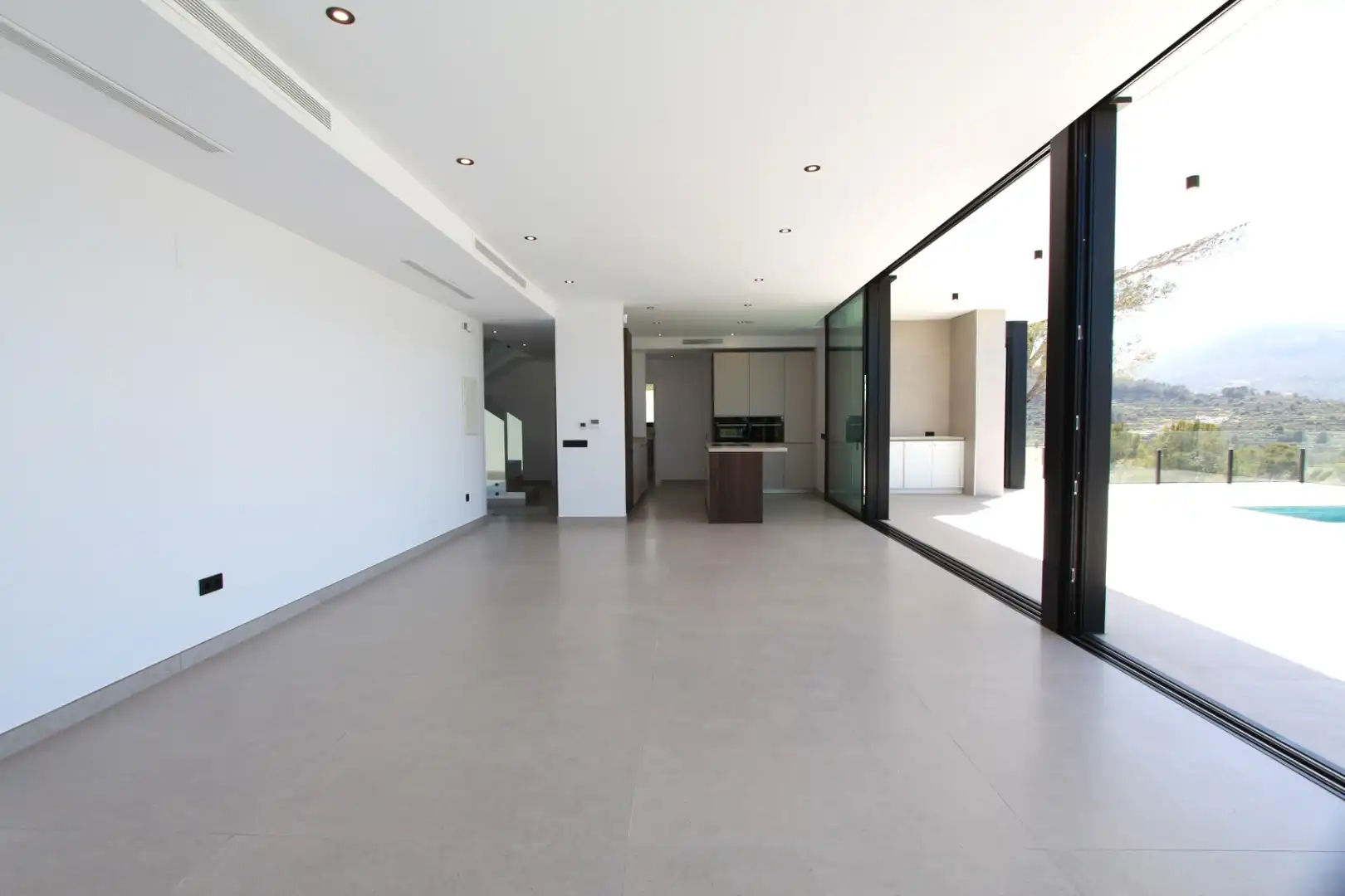 Haus oder Chalet zum Verkauf in Calpe / Calp mit Klimaanlage, Heizung und Privatgarten