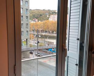 Bedroom of Flat for sale in Bilbao   with Balcony