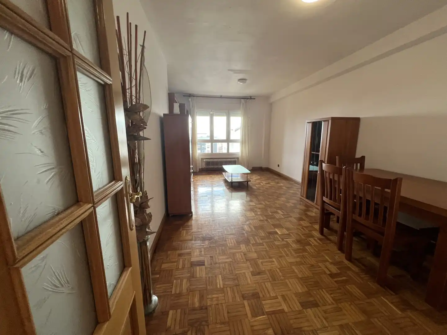 Living room of Flat for rent in Gijón   with Heating and Parquet flooring