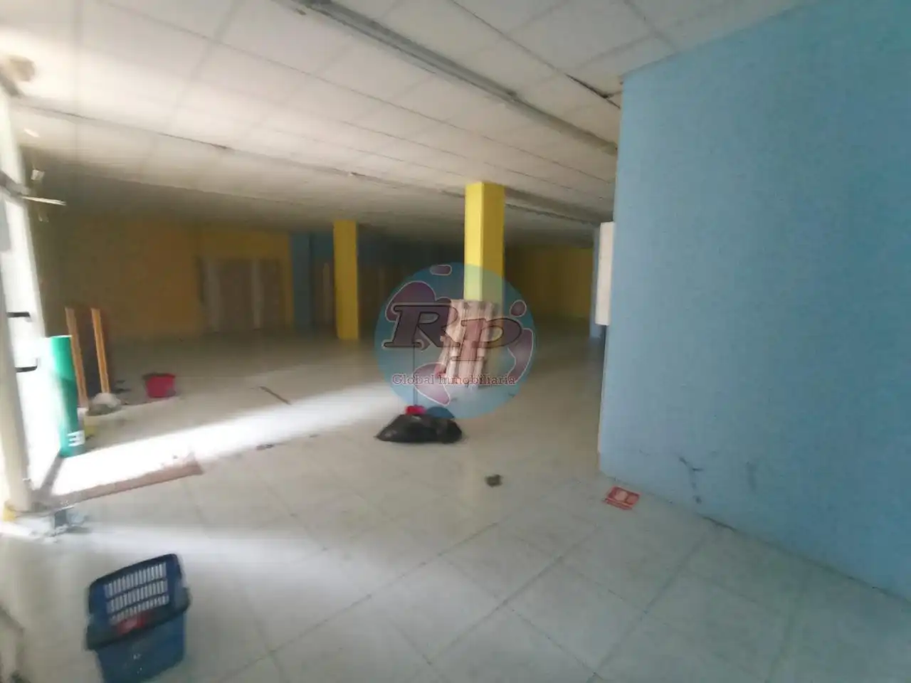 Local comercial en venda a La Robla, imagen 13