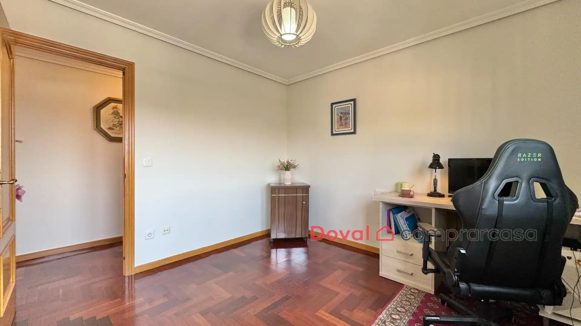 Sala de estar de Ático en venta en Tui con Calefacción, Parquet y Terraza