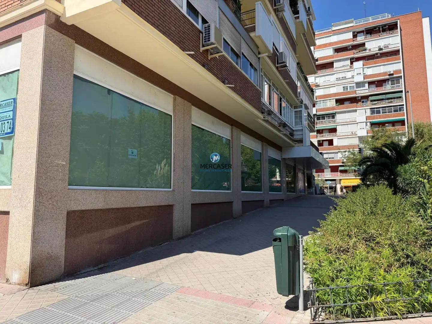 Vista exterior de Local de lloguer en Madrid