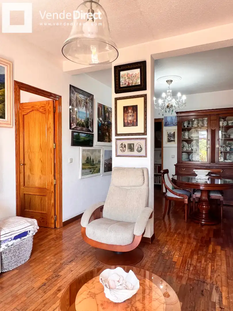 Sala de estar de Piso en venta en Madrid con Trastero, Amueblado y Balcón