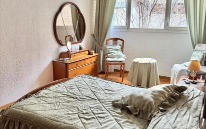 Bedroom of Flat for sale in  Barcelona Capital  with Balcony