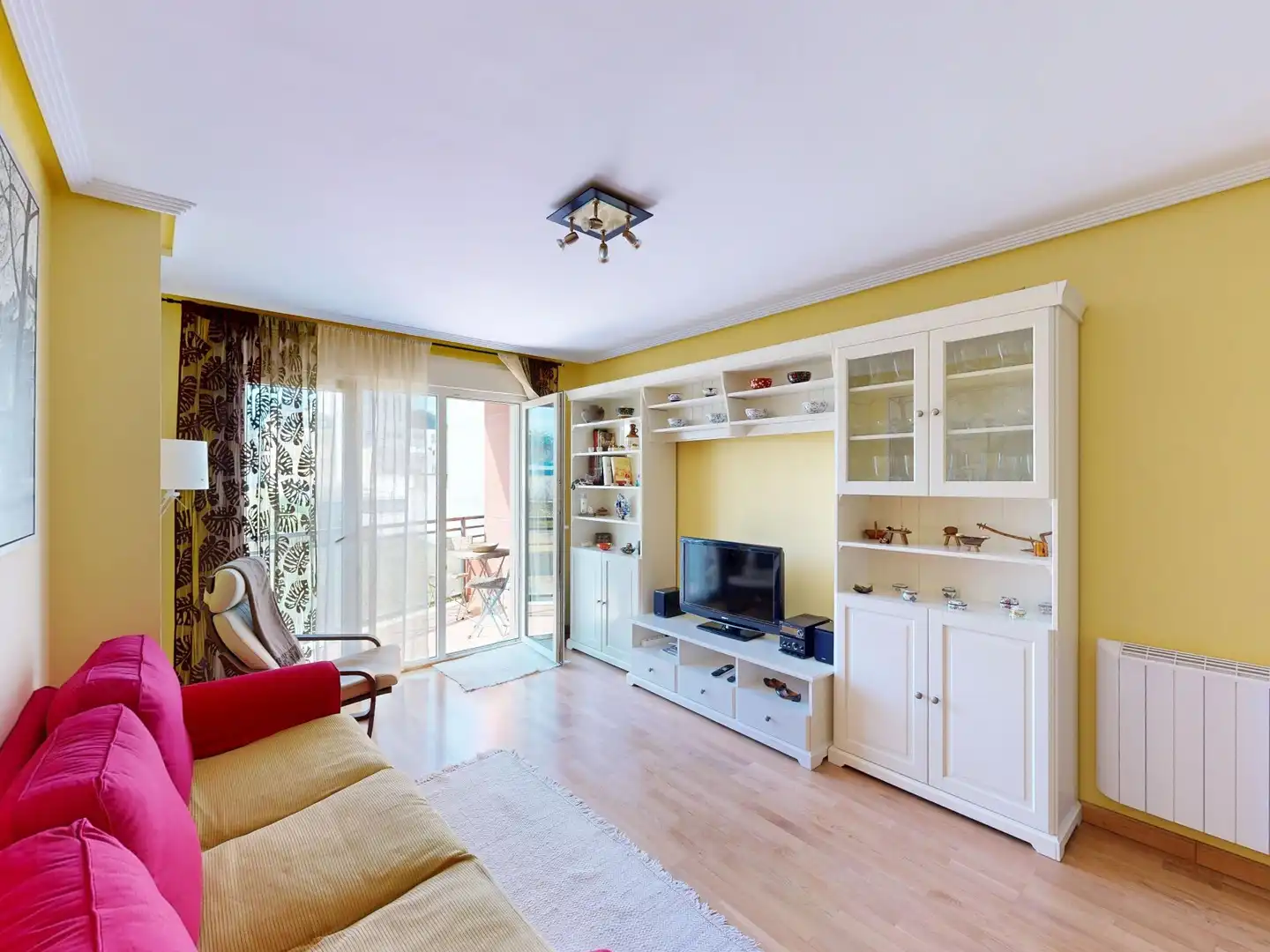 Living room of Flat for sale in Foz  with Heating, Terrace and Storage room