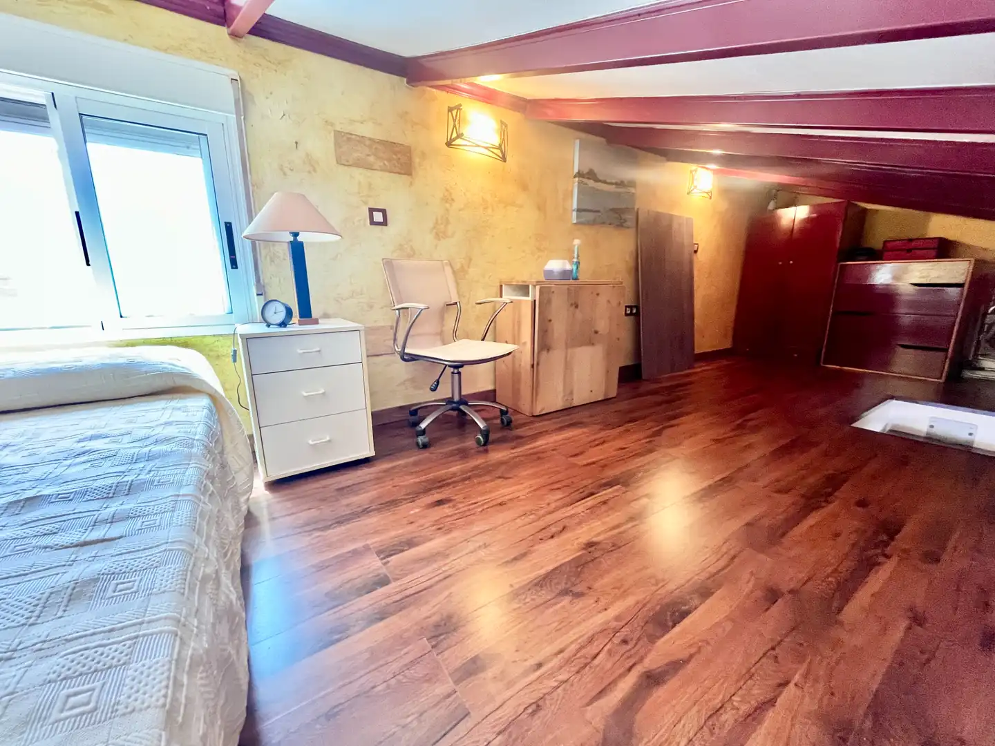 Àtic en venda a Avenida Don Juan de Austria, La Veleta