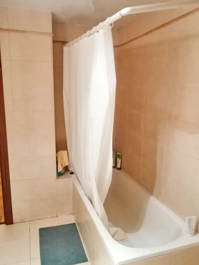 Baño de Dúplex en venta en Guadalajara con Aire acondicionado, Calefacción y Parquet