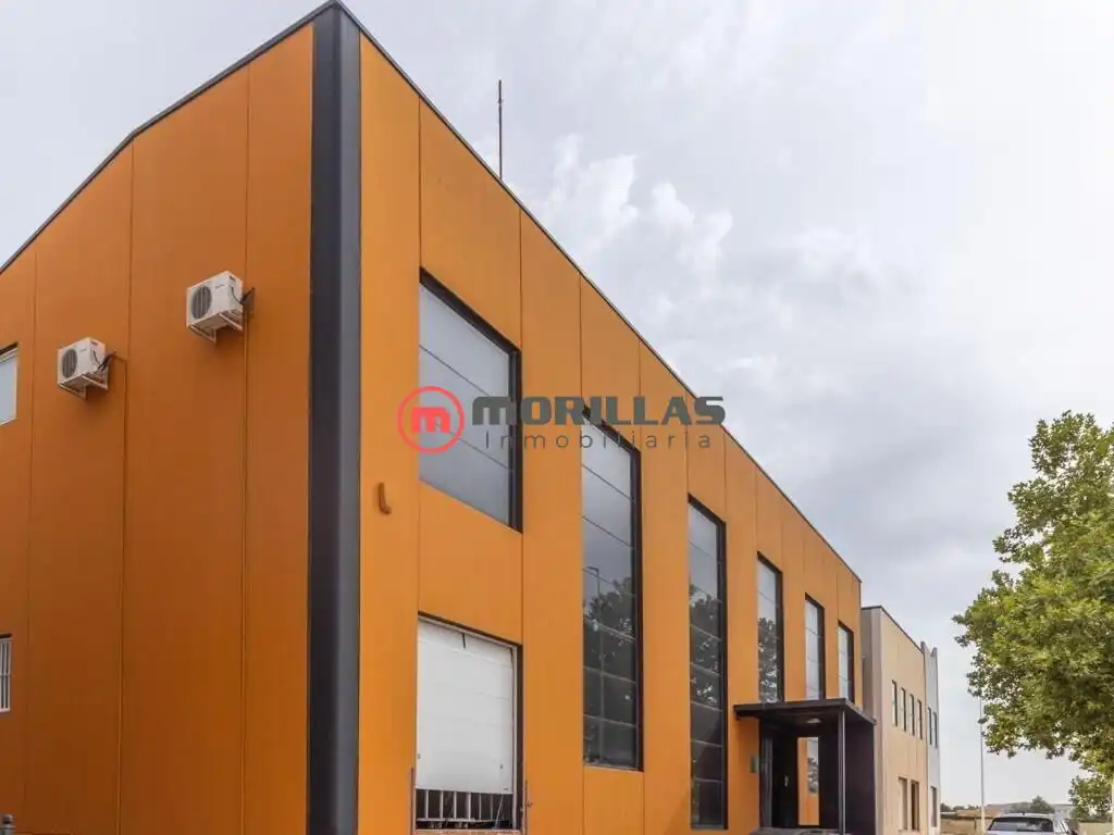 Exterior view of Industrial buildings for sale in Yecla