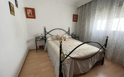 Bedroom of Flat for sale in Torremolinos