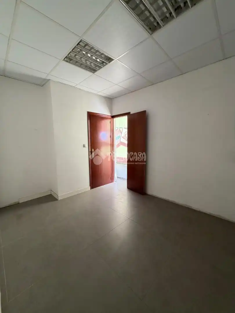 Local de alquiler en Utrera con Aire acondicionado y Calefacción