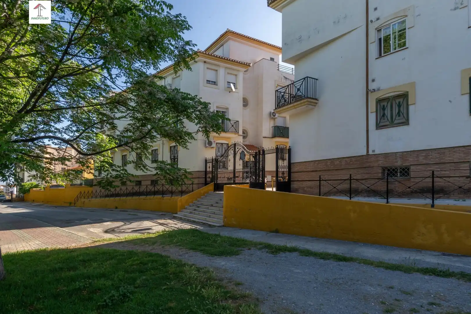 Vista exterior de Piso en venta en Ogíjares con Aire acondicionado, Calefacción y Amueblado