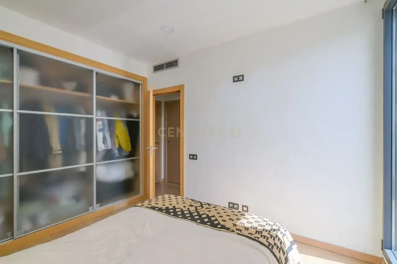 Habitación de Planta baja en venta en Barcelona con Aire acondicionado