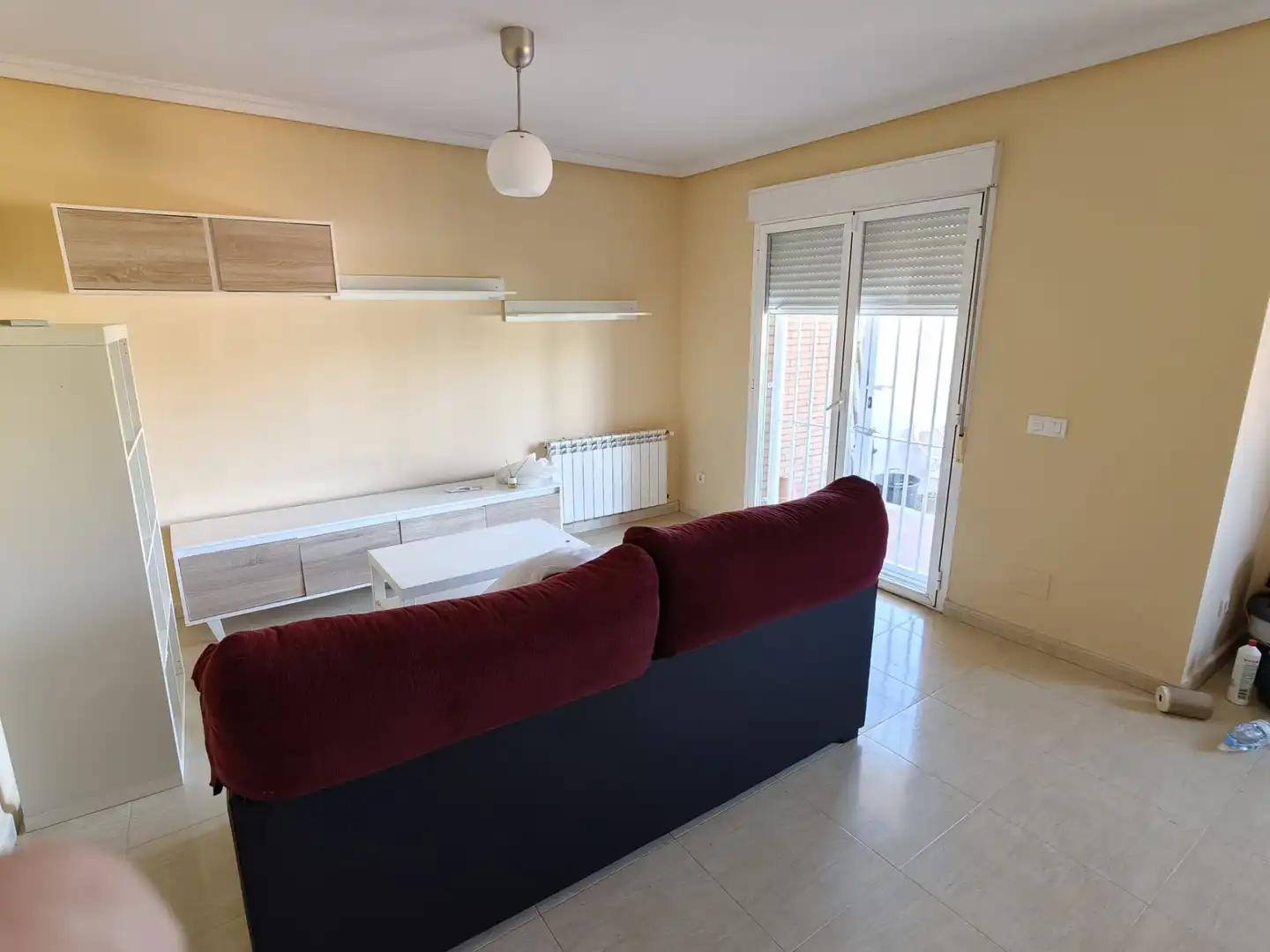 Sala de estar de Casa adosada en venta en Barcience con Calefacción, Jardín privado y Amueblado