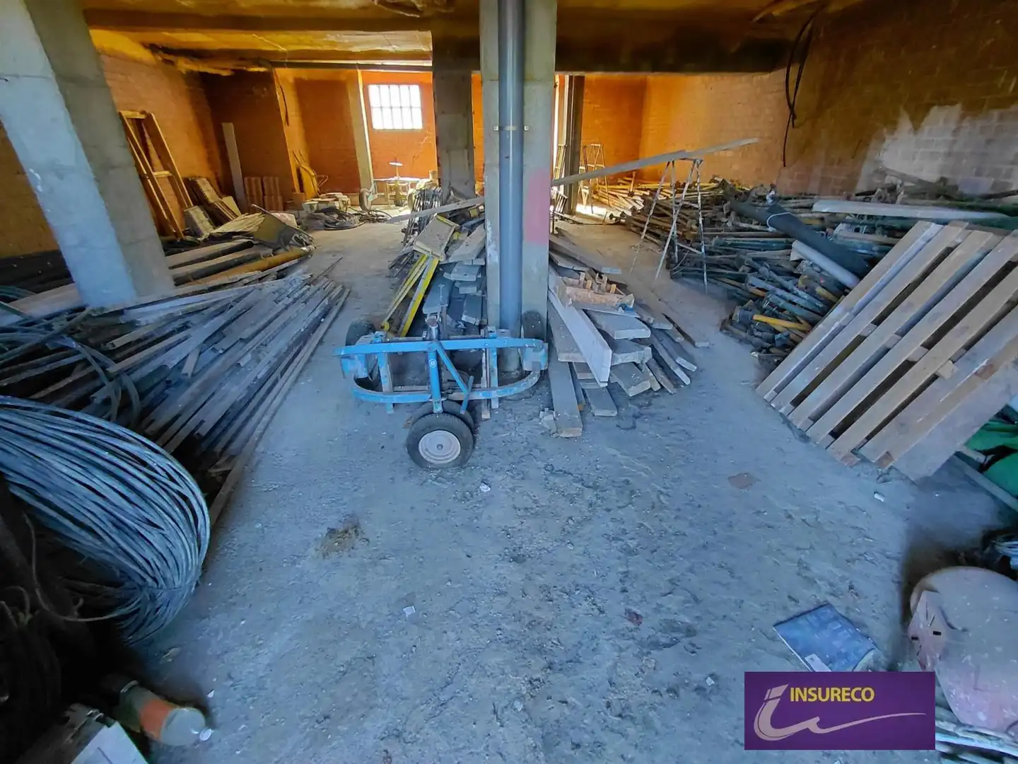 Local comercial en venda a Conde Barcelona, imagen 2